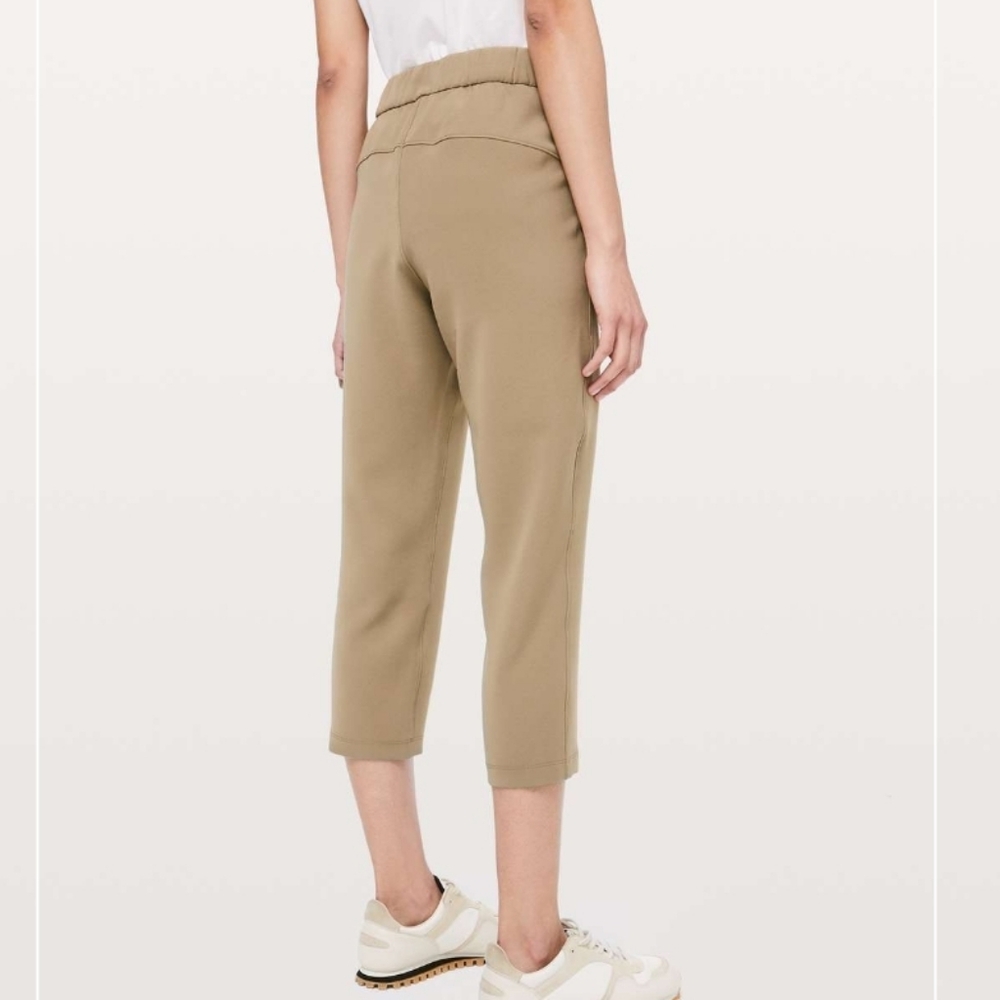 Lululemon On The Fly Crop 23" Pant - Picture 10 of 12